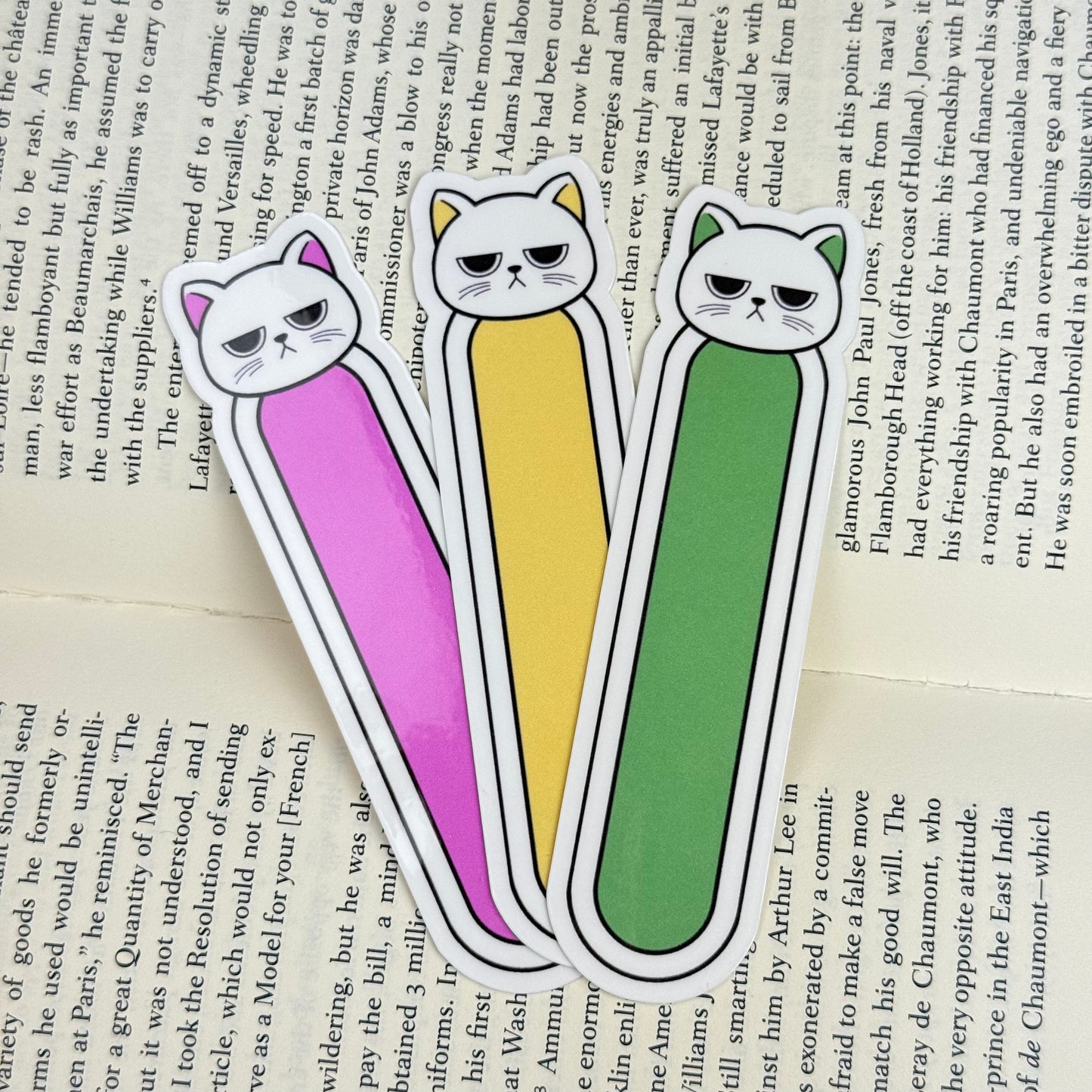 Paw-sitively Bookish โ 3pc Cat Bookmark Set (Random Colors)