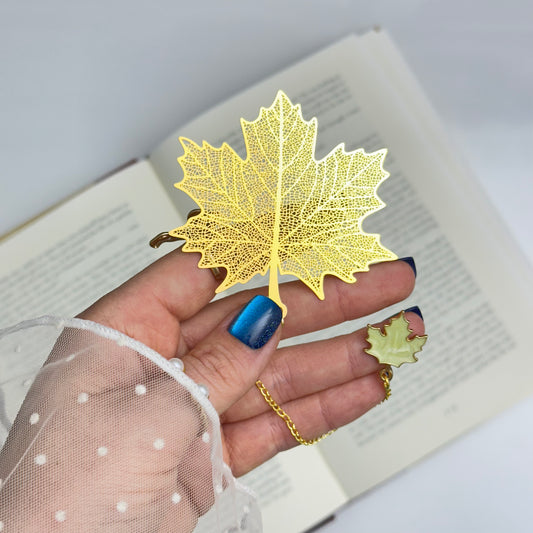 Gold Maple Leaf Bookmark 🍁