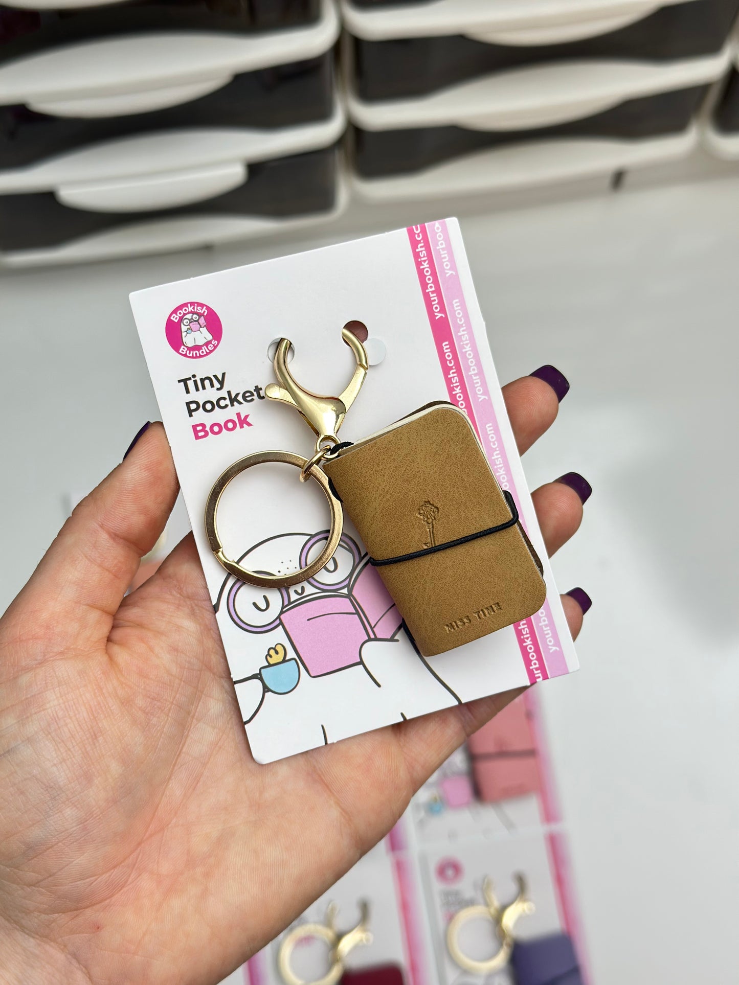 Tiny Pocket Book Keychain – Mini Notebook in 9 Cute Colors