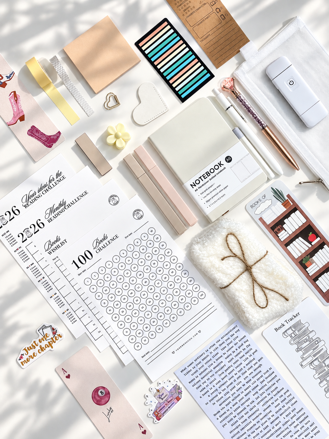 What's inside the Your Arctic DELUXE bookish box - every item for a cozy reading night